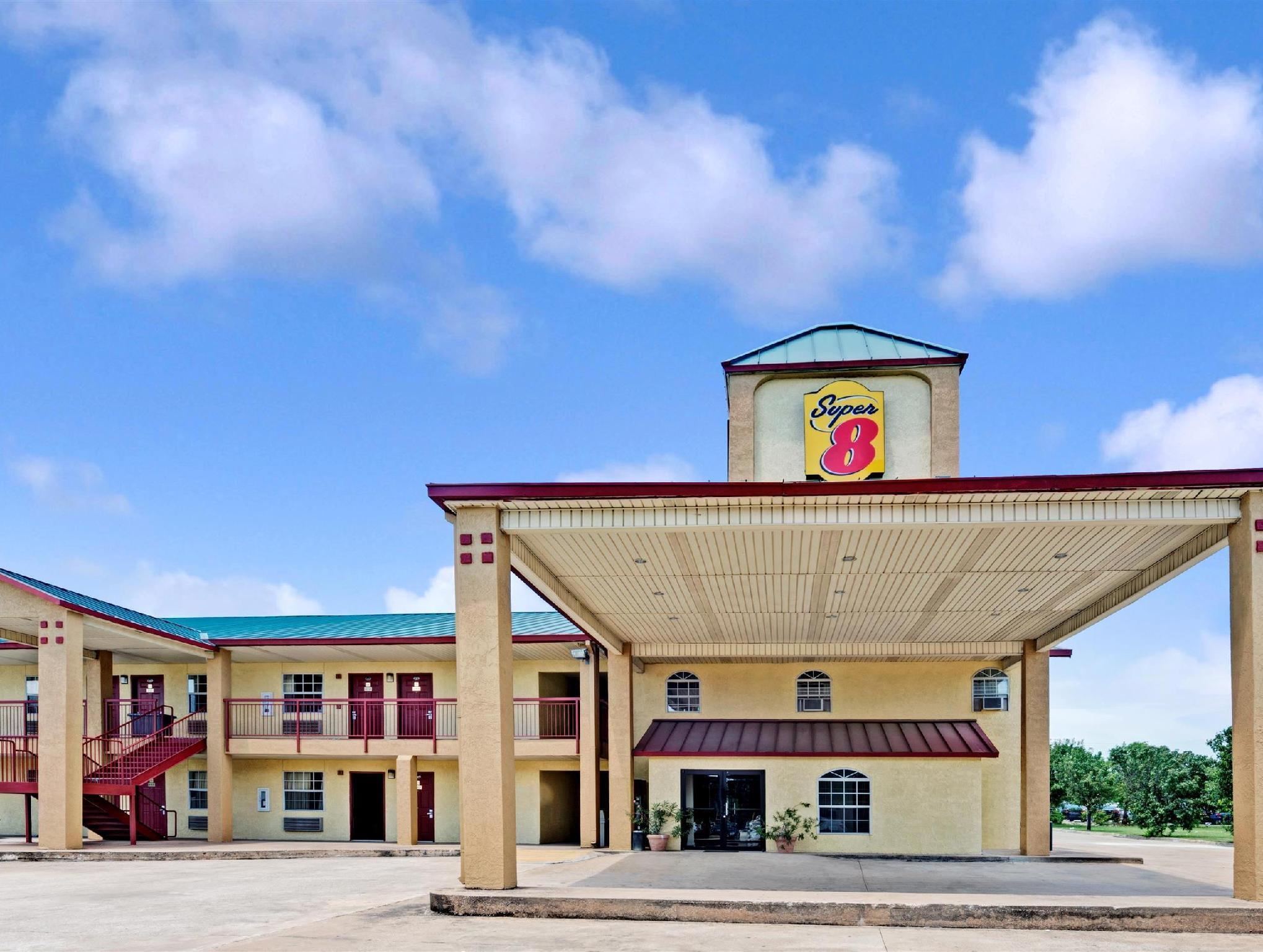 Super 8 By Wyndham Dallas South Dış mekan fotoğraf