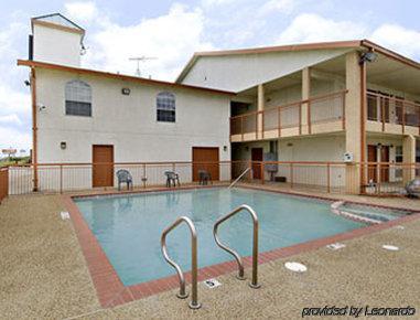 Super 8 By Wyndham Dallas South Konforlar fotoğraf